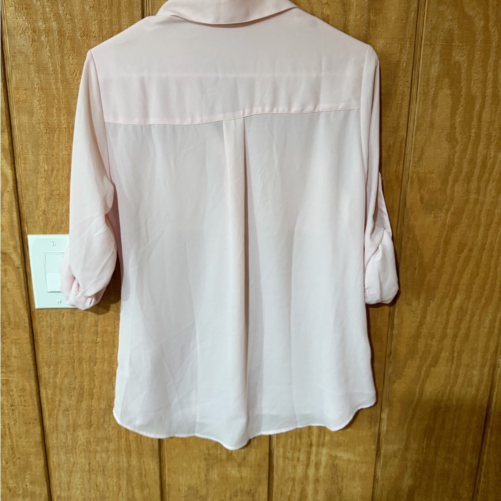Women’s Double Pocket Rolled Sleeve Utility Portofino Shirt - Picture 5 of 5